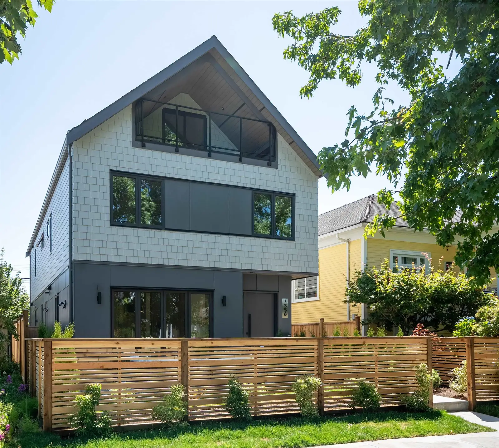 1 356 E 40TH AVENUE, Vancouver BC V5W 1L9