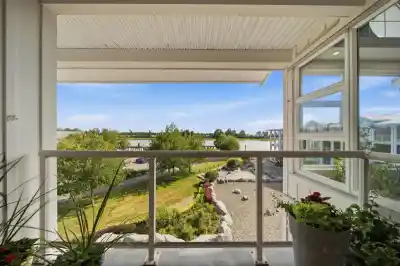 404 4600 WESTWATER DRIVE, Richmond BC V7E 6S2