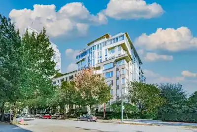 PH1003 1288 MARINASIDE CRESCENT, Vancouver BC V6Z 2W5