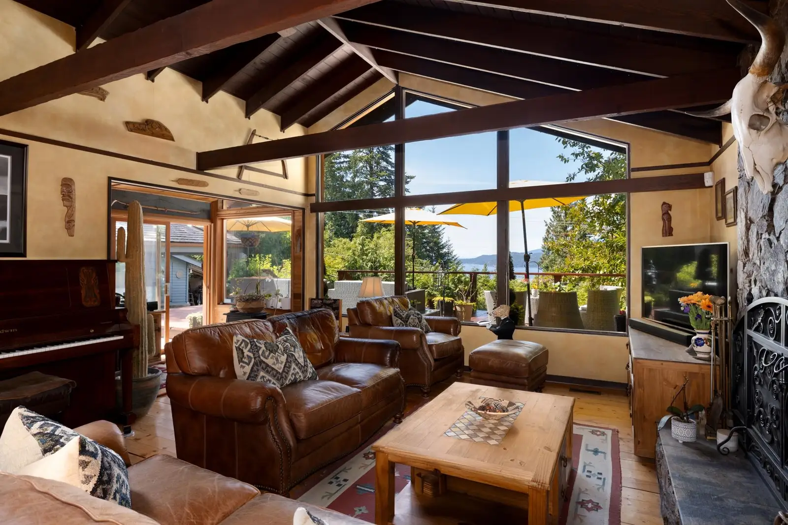 315 BAYVIEW ROAD, Lions Bay BC V0N 2E0