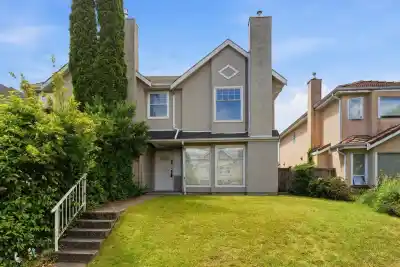 6 8291 FRENCH STREET, Vancouver BC V6P 4V9