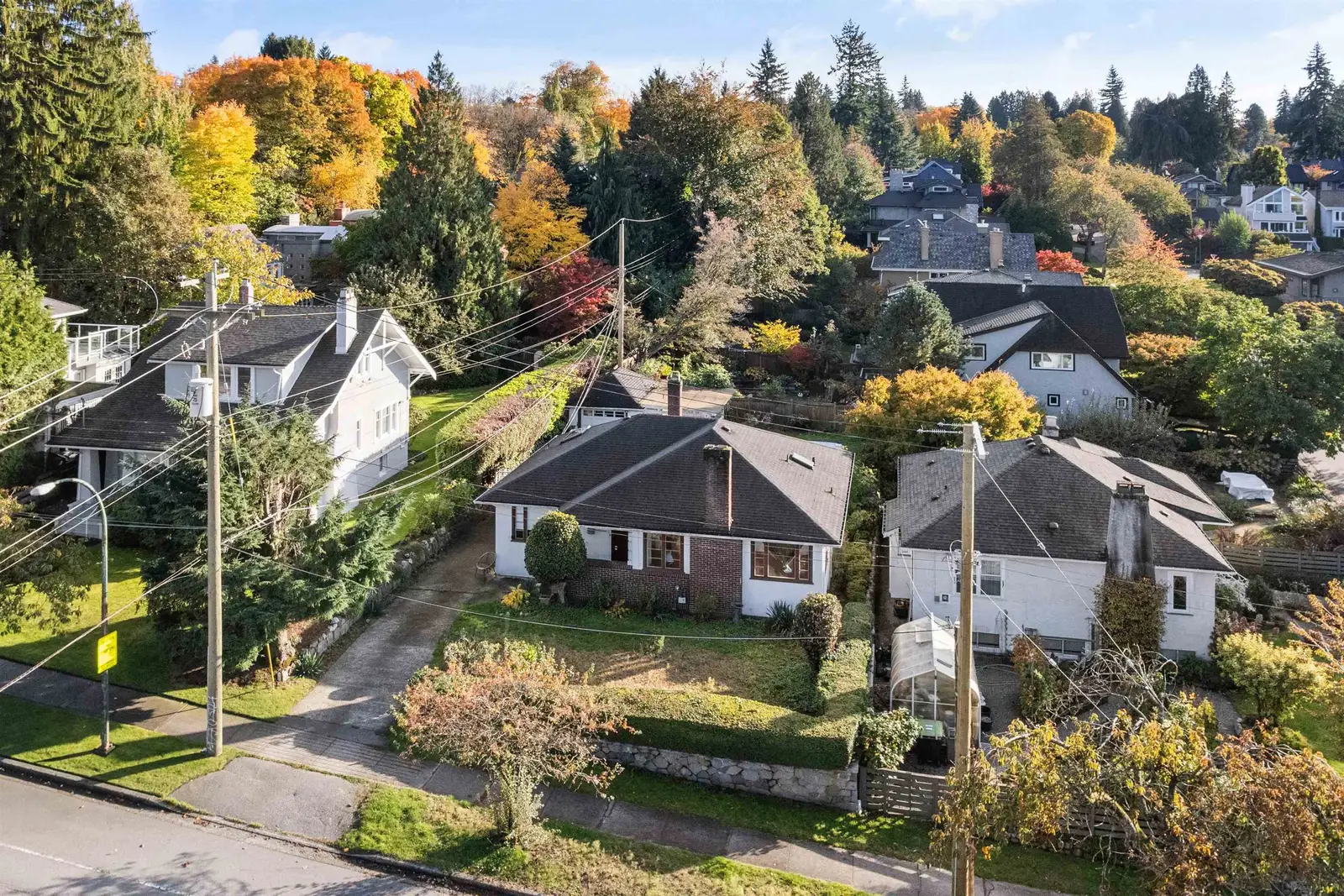 1830 W 33RD AVENUE, Vancouver BC V6M 1B2