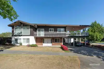 6858 TYNE STREET, Vancouver BC V5S 3M5