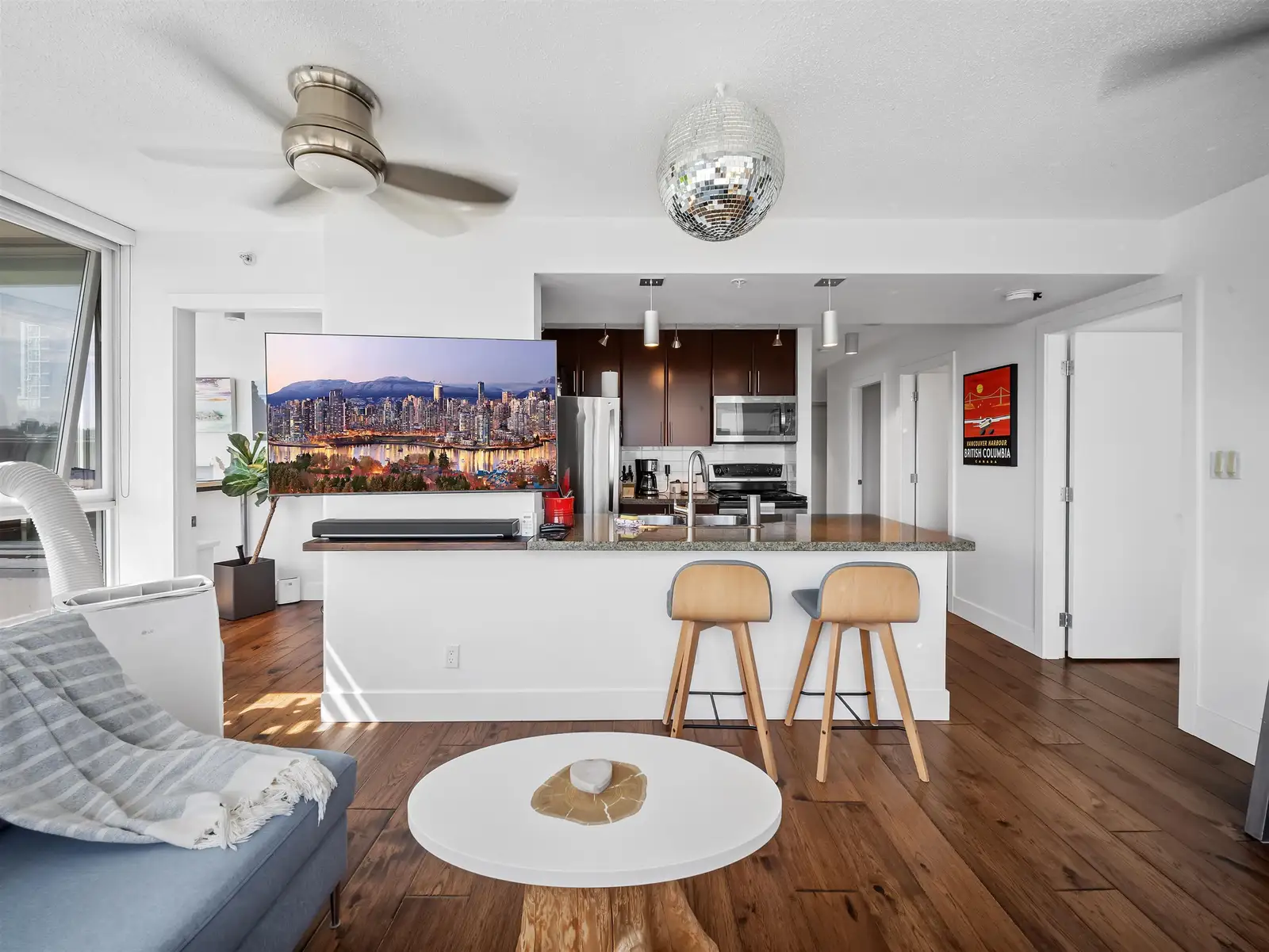 502 688 ABBOTT STREET, Vancouver BC V6B 0B9