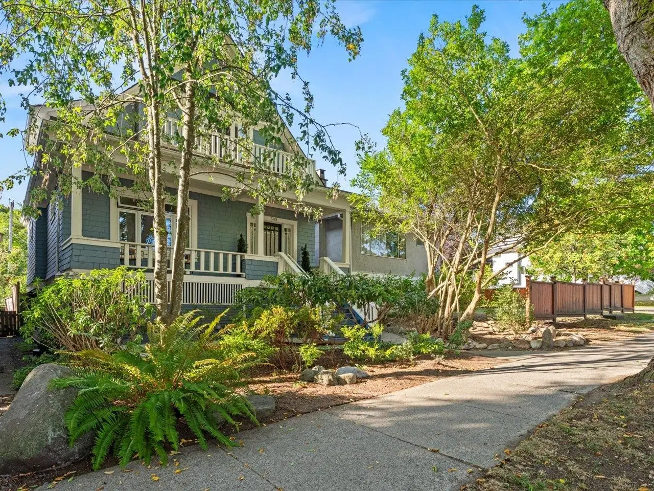 308 E 23RD AVENUE, Vancouver BC V5V 1X5