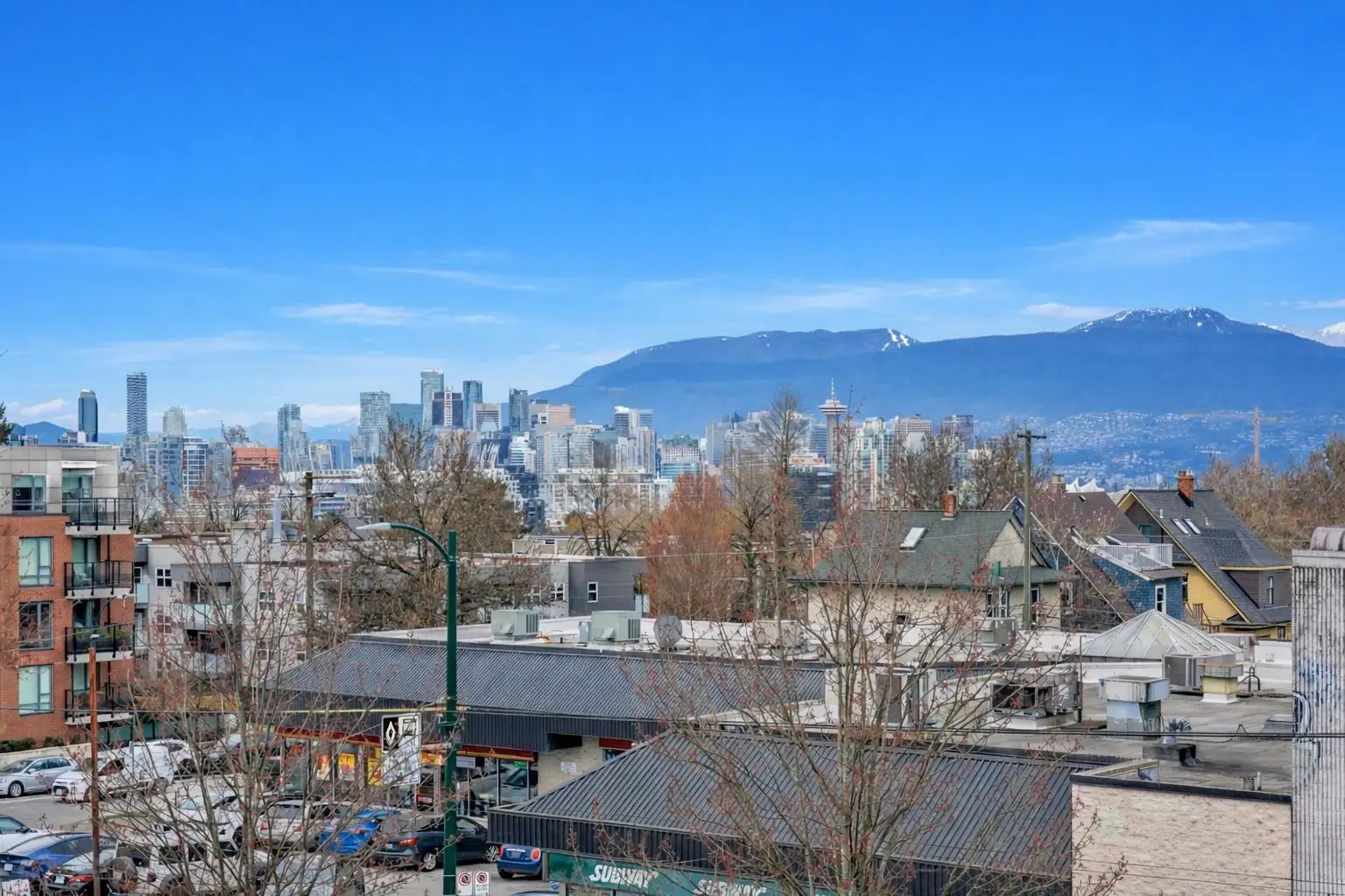 319 630 E BROADWAY, Vancouver BC V5T 0J1