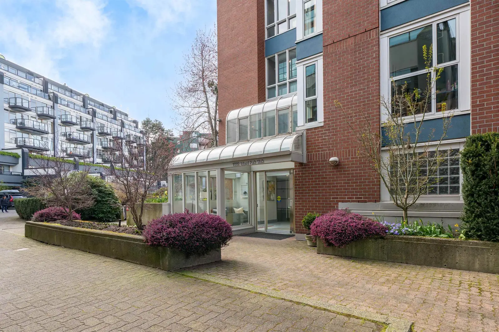 405 1502 ISLAND PARK WALK, Vancouver BC V6H 3Z8