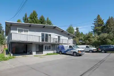 11821 72 AVENUE, Delta BC V4E 1Z5