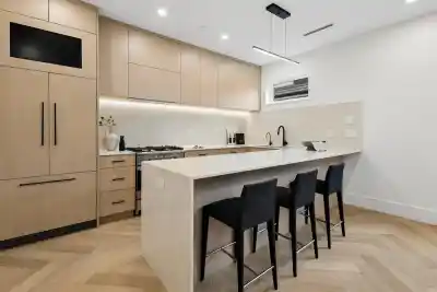 2 3639 E 46TH AVENUE, Vancouver BC V5S 1B7