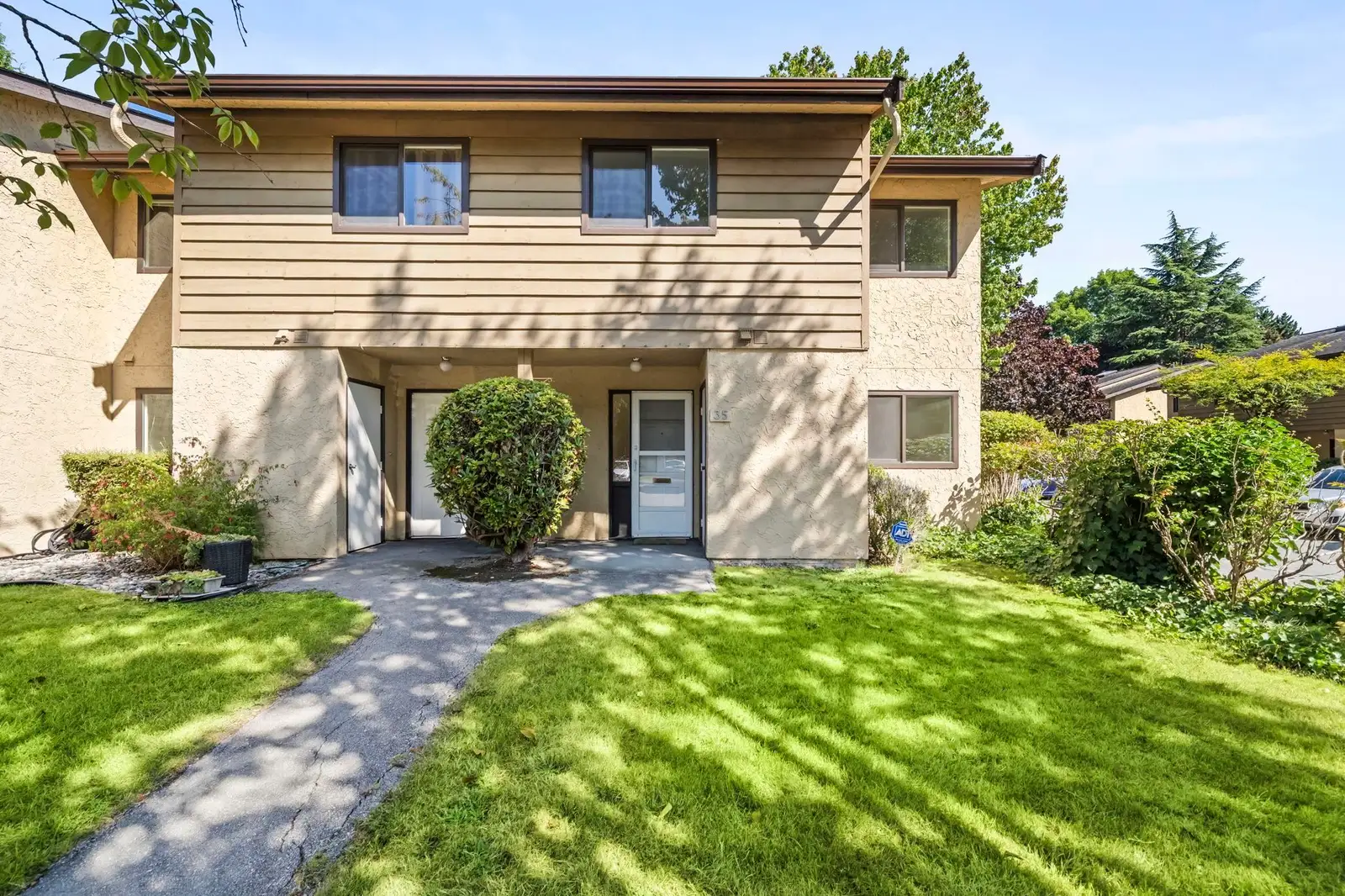 35 6100 TIFFANY BOULEVARD, Richmond BC V7C 5A8