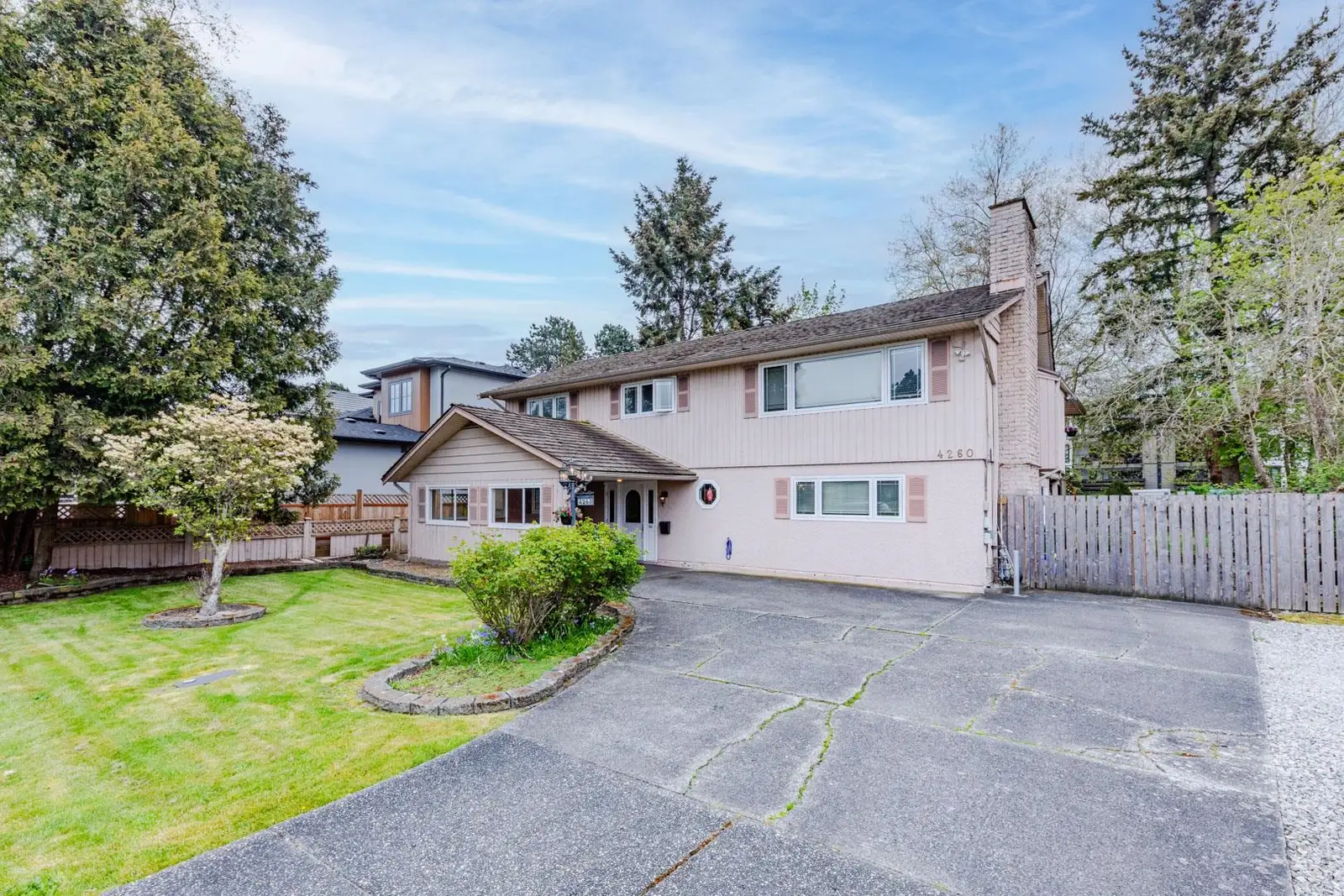 4260 COLDFALL ROAD, Richmond BC V7C 1P8