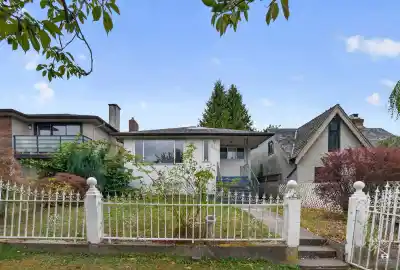 2528 E 24TH AVENUE, Vancouver BC V5R 1C9