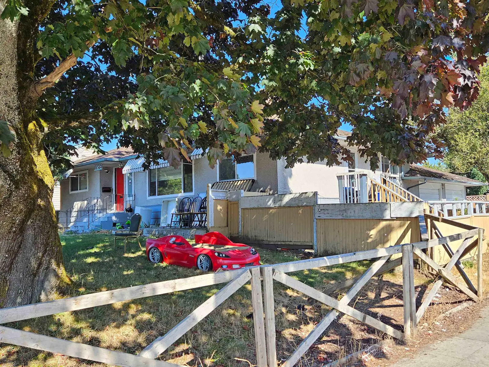 10564 137A STREET, Surrey BC V3T 4J6