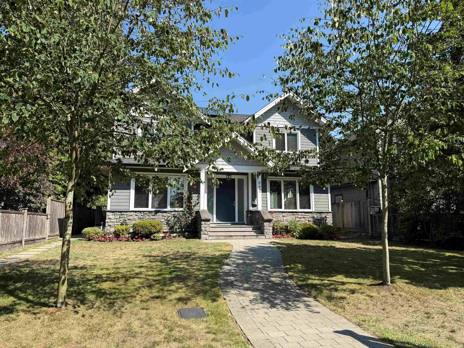842 W 20TH STREET, North Vancouver BC V7P 2B4