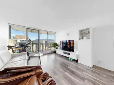 2902 1288 W GEORGIA STREET, Vancouver BC V6E 4R3