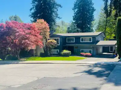 2549 BENDALE ROAD, North Vancouver BC V7H 1G6