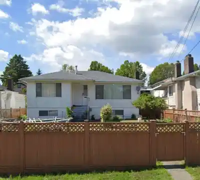 4951 RUPERT STREET, Vancouver BC V5R 2J6