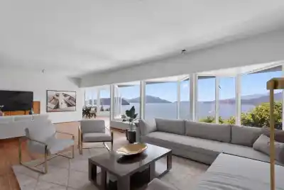 150 PANORAMA ROAD, Lions Bay BC V0N 2E0