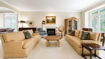 8418 GILLNET PLACE, Vancouver BC V6P 6P6
