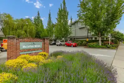 9 5988 OLD MCLELLAN ROAD, Surrey BC V3S 1N3