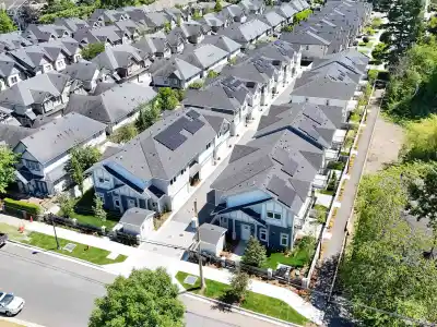 14 7100 ASH STREET, Richmond BC V6Y 0N4