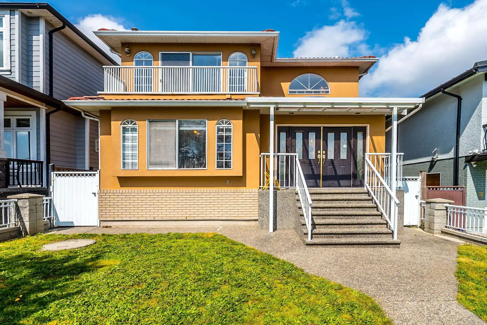 927 E 50TH AVENUE, Vancouver BC V5X 1B6