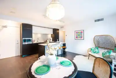 622 5233 GILBERT ROAD, Richmond BC V7C 0B3