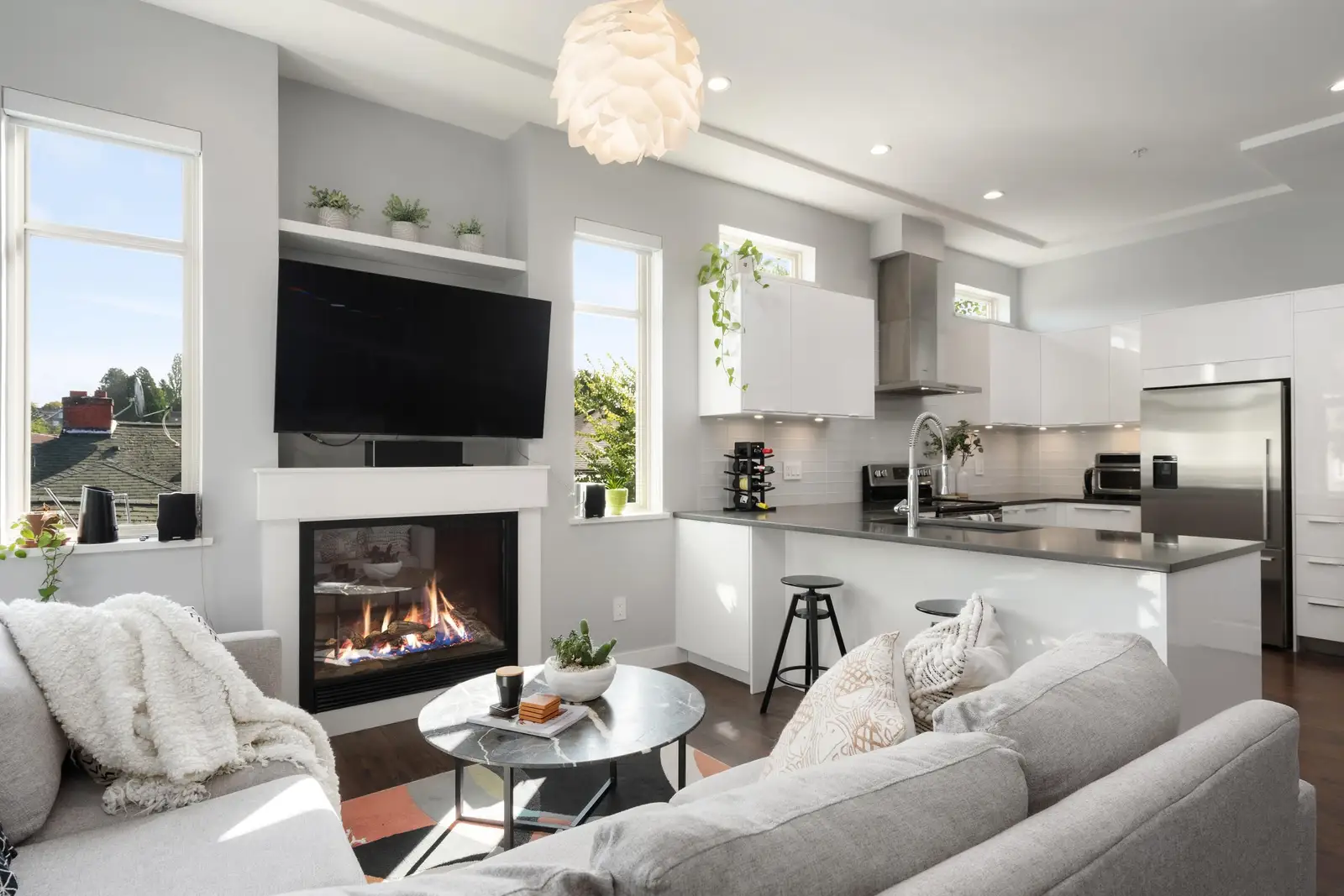 1382 E 17TH AVENUE, Vancouver BC V5V 1C8