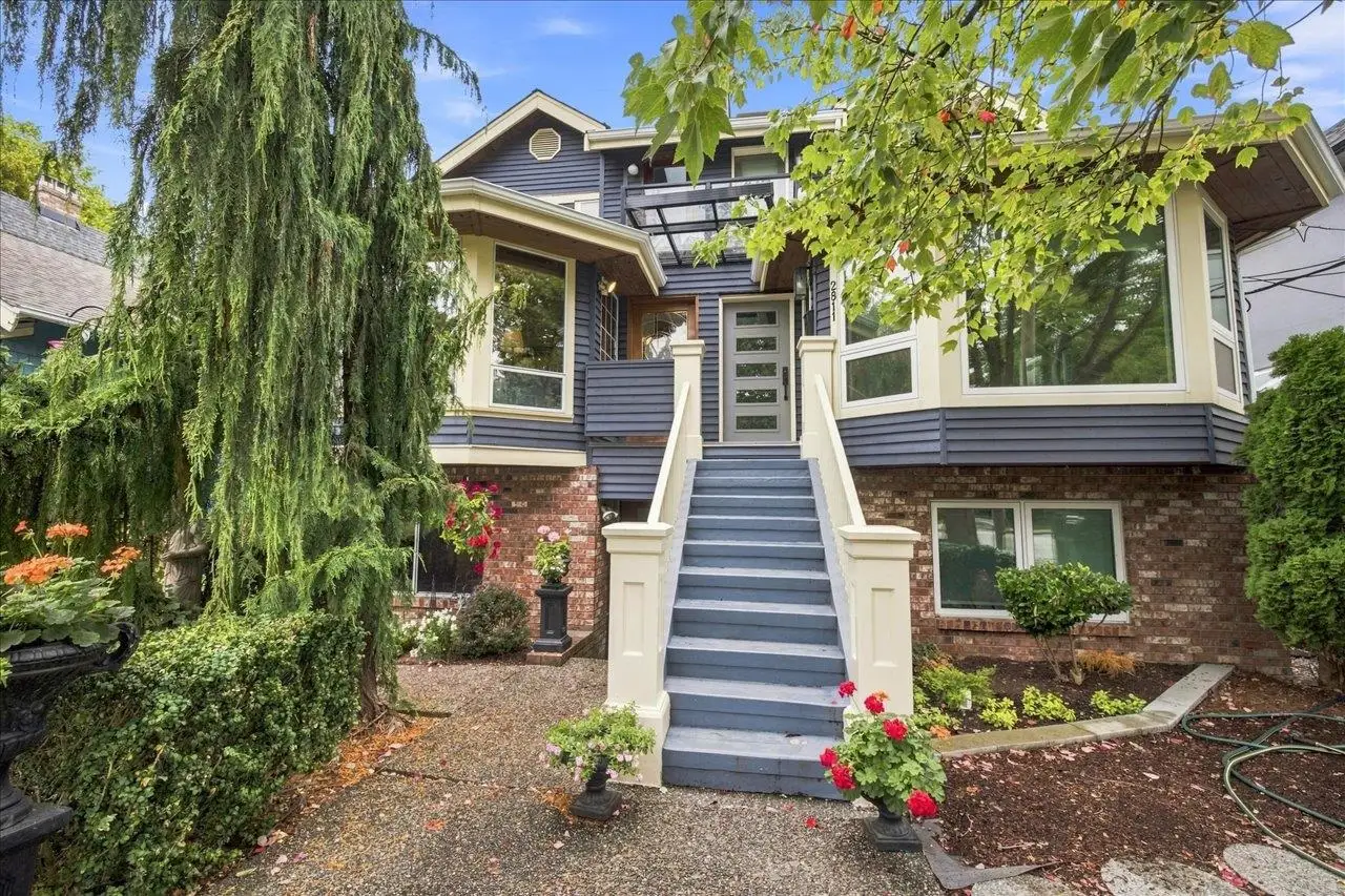 2813 W 3RD AVENUE, Vancouver BC V6K 1M8