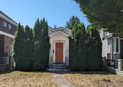 266 E 49TH AVENUE, Vancouver BC V5W 2G5