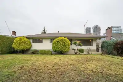 5606 WILLOW STREET, Vancouver BC V5Z 3S4