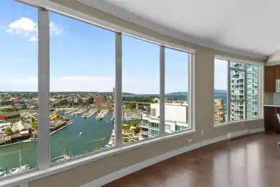 2302 1500 HOWE STREET, Vancouver BC V6Z 2N1