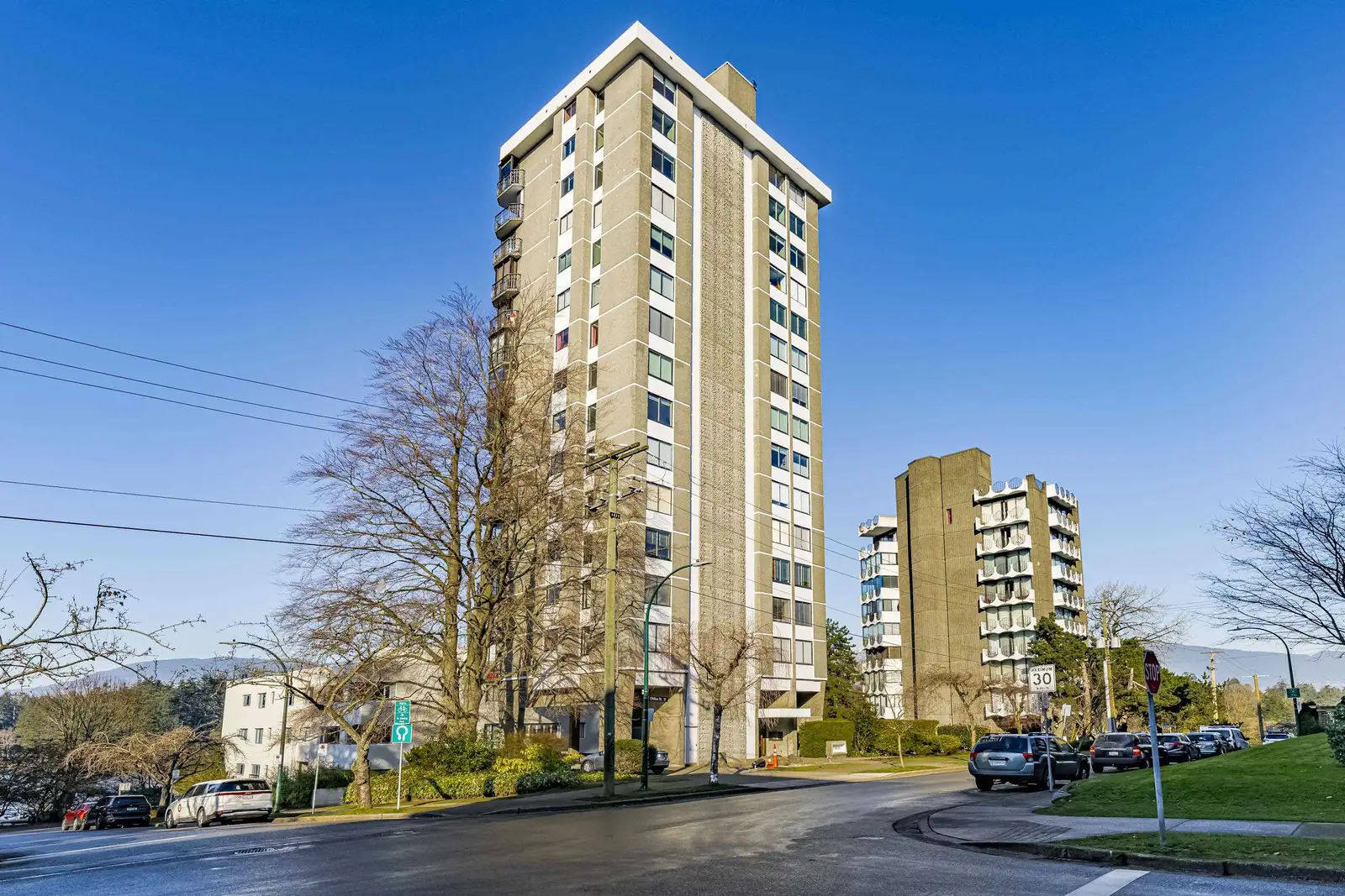 1001 845 CHILCO STREET, Vancouver BC V6G 2R2