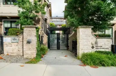 8562 OSLER STREET, Vancouver BC V6P 4E4