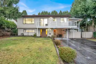 11715 83A AVENUE, Delta BC V4C 2J9