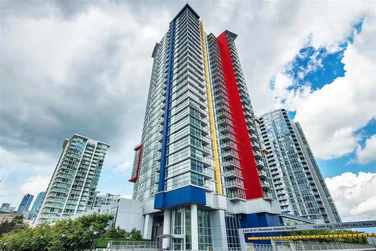 2006 111 W GEORGIA STREET, Vancouver BC V6B 1T8