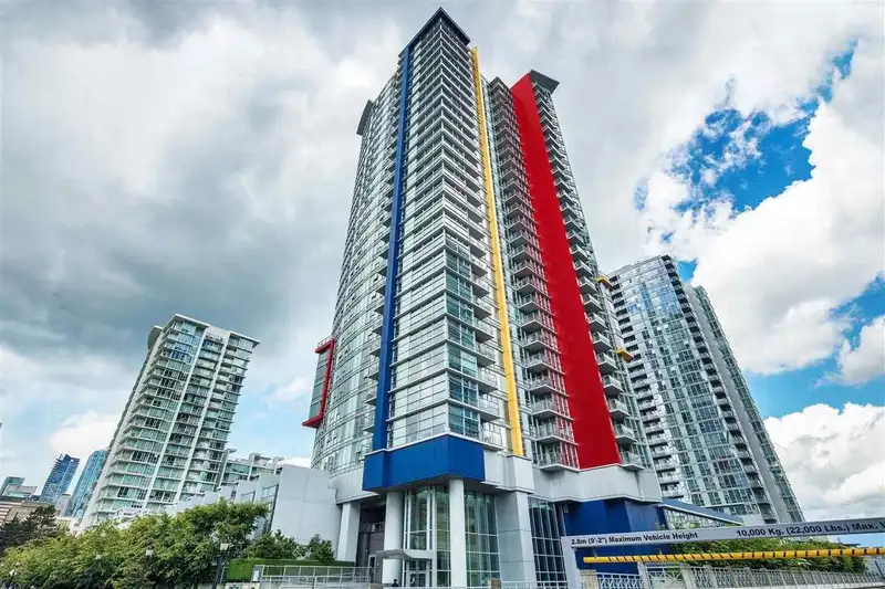2006 111 W GEORGIA STREET, Vancouver