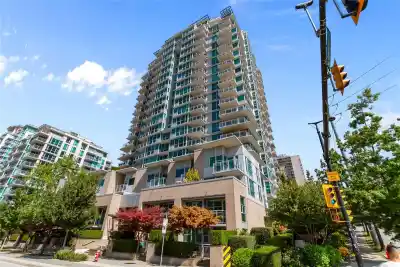 302 188 E ESPLANADE, North Vancouver BC V7L 4Y1