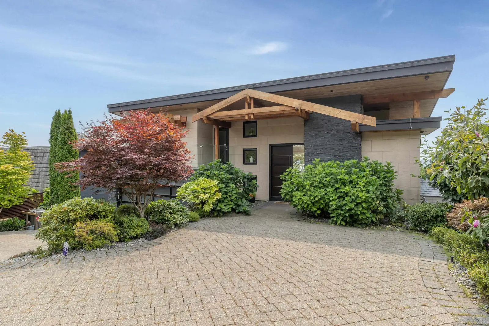 2512 PALMERSTON AVENUE, West Vancouver BC V7V 2W5