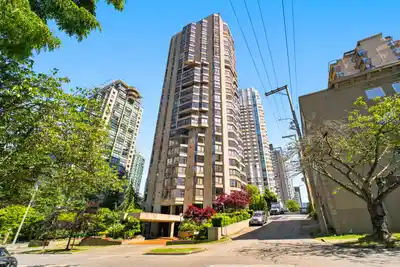 1601 738 BROUGHTON STREET, Vancouver BC V6G 3A7