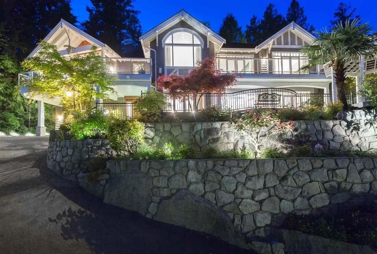 3395 THOMPSON CRESCENT, West Vancouver BC V7V 3E9