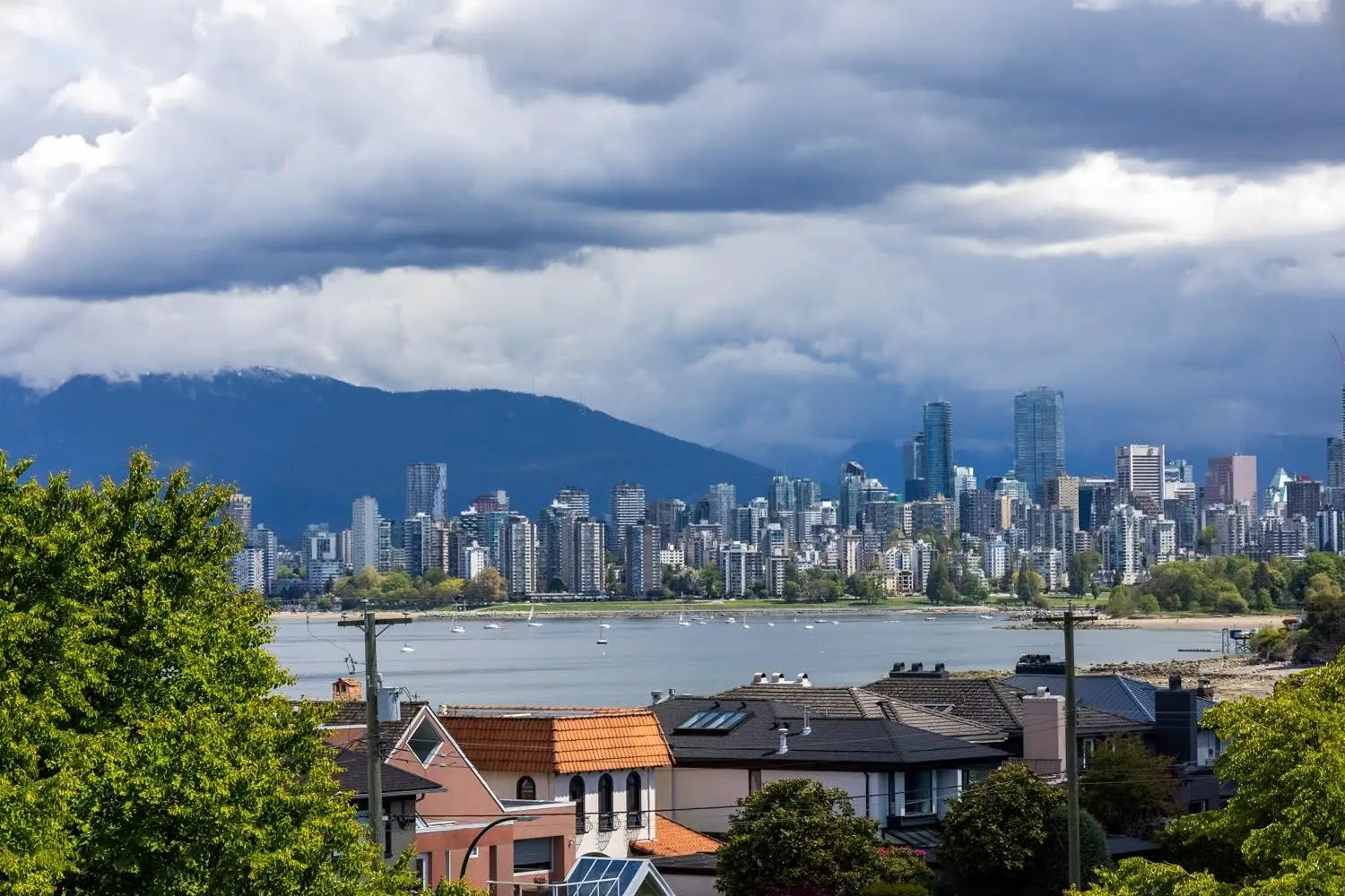 3240 W 1ST AVENUE, Vancouver BC V6K 1H5