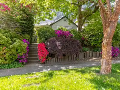 4518 W 12TH AVENUE, Vancouver BC V6R 2R5