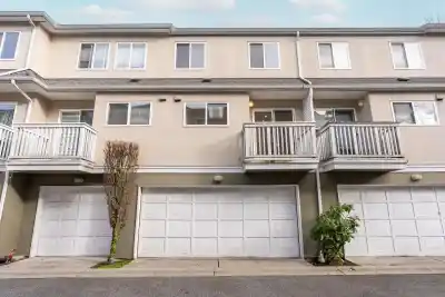 67 7831 GARDEN CITY ROAD, Richmond BC V6Y 4A3