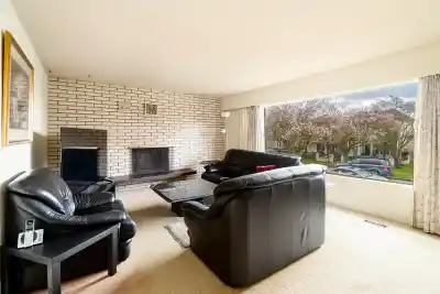 437 E 55TH AVENUE, Vancouver BC V5X 1N3