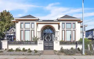 6031 WOODWARDS ROAD, Richmond BC V7E 1H2