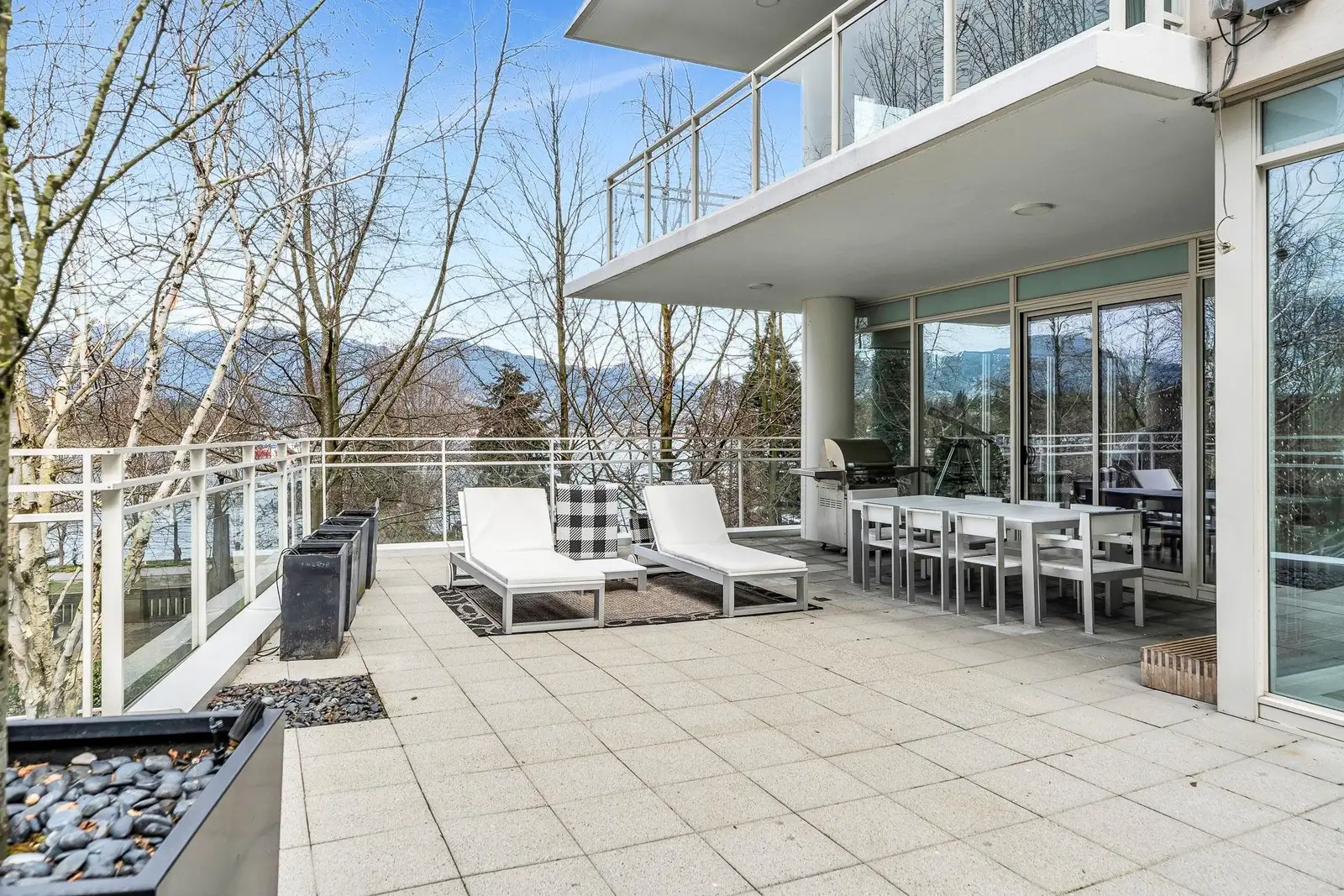 101 1139 W CORDOVA STREET, Vancouver BC V6C 0A2
