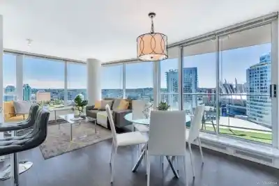 2705 689 ABBOTT STREET, Vancouver BC V6B 0J2