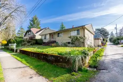 5240 EAST BOULEVARD, Vancouver BC V6M 3V1