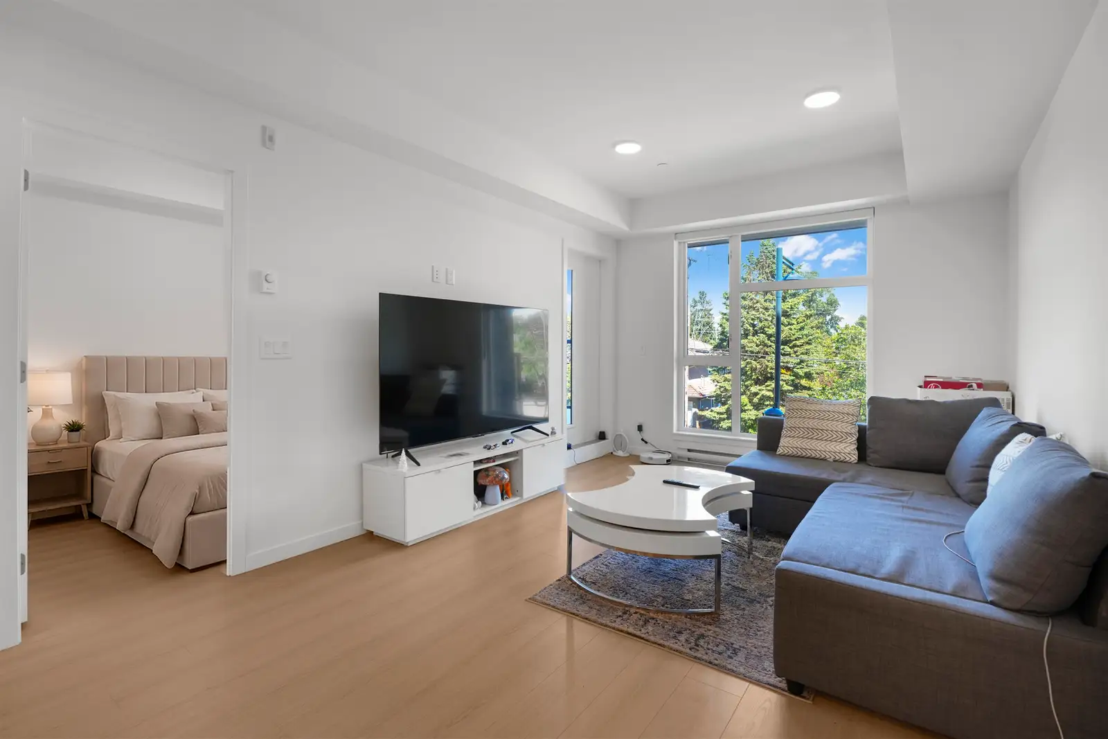 E206 10829 140 STREET, Surrey BC V3R 0H4